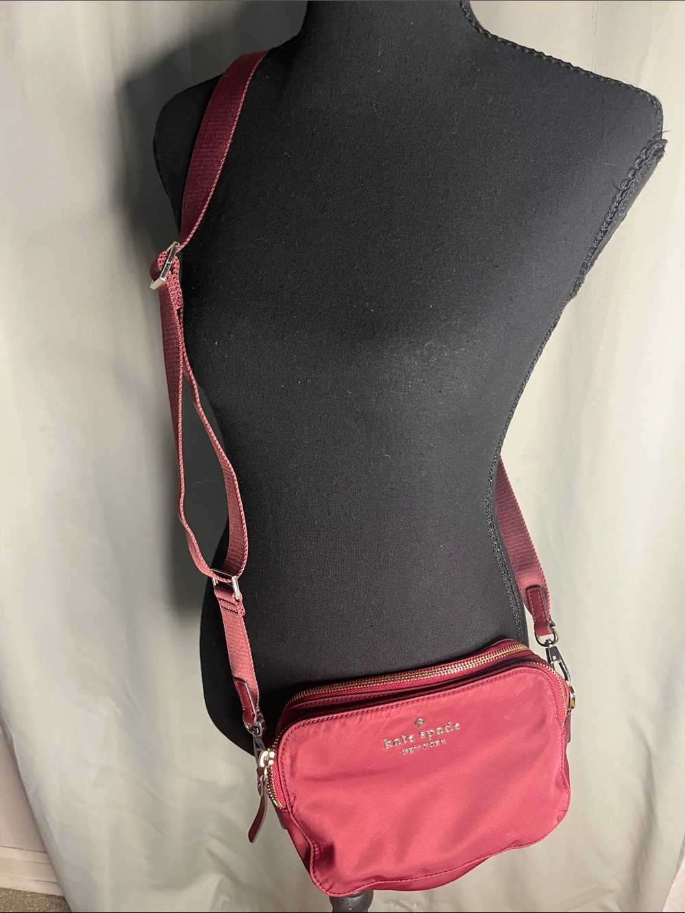 Kate Spade Watson Lane Nylon Crossbody Bag in Burgundy with Gold Hardware - Picture 2 of 13